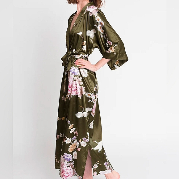 Applesauce Moss Green Crane Robe New With Tags One Size Plus - Picture 1 of 9